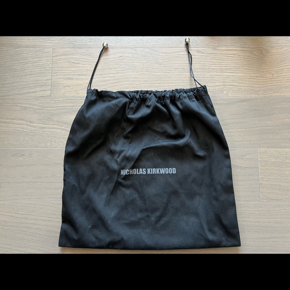 Nicholas Kirkwood Beige Leather Pearl Pumps - Picture 4 of 7